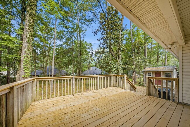 Building Photo - 1535 Breamstone Ridge