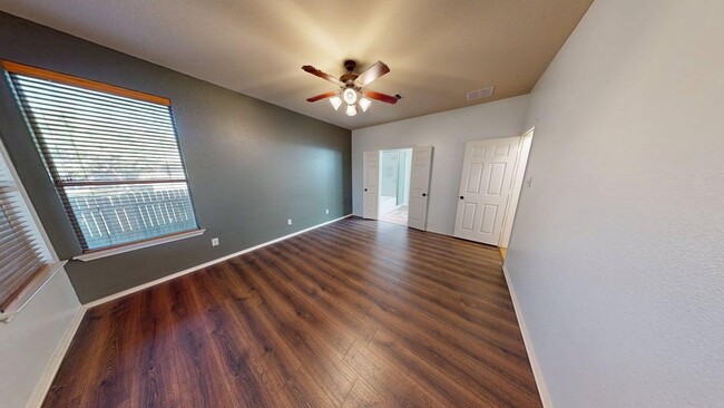 Building Photo - 6705 Rosita Oak Dr