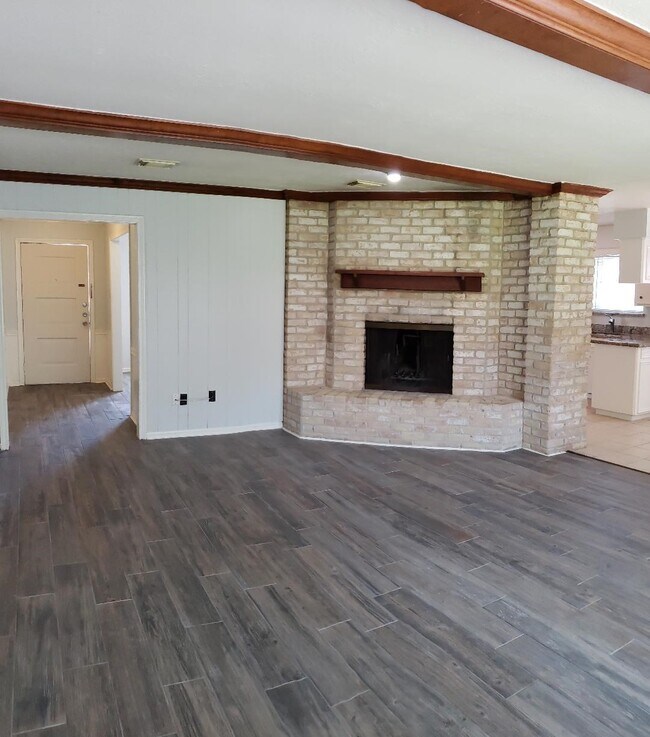 Building Photo - 12314 Rincon Dr