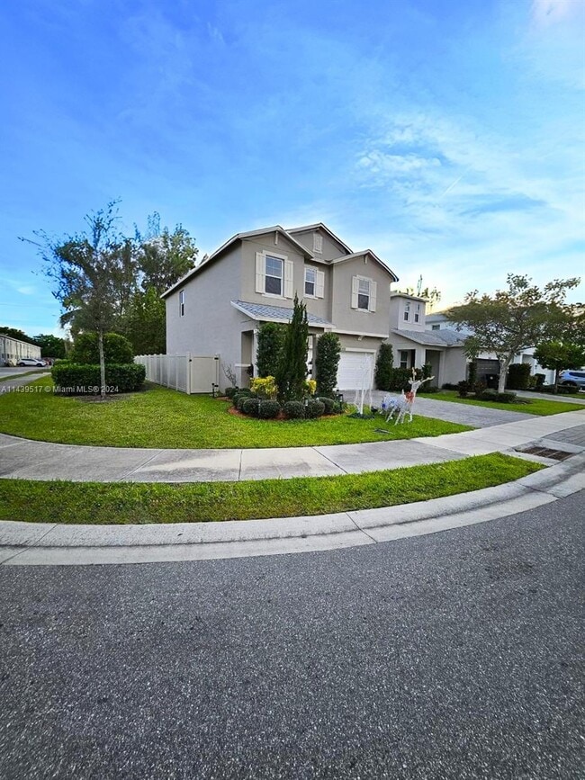Building Photo - 1801 Lake Cove Dr