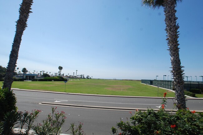 Building Photo - Coronado Cays Home with Ocean View