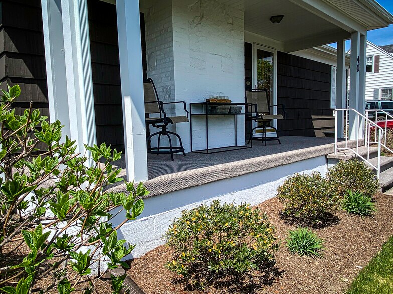 Building Photo - 40 Leonard Ave