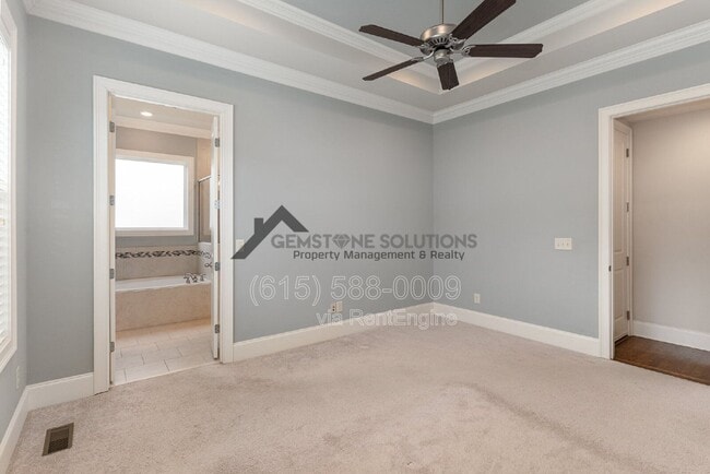 Building Photo - 130 Hobbs Dr