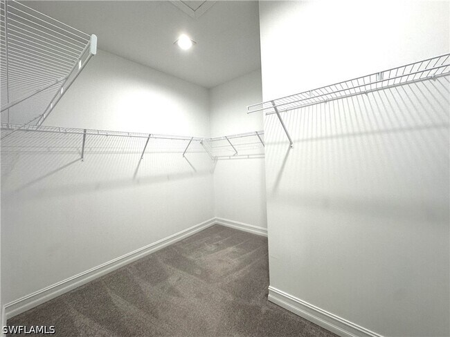 Building Photo - 7509 Carnegie Way