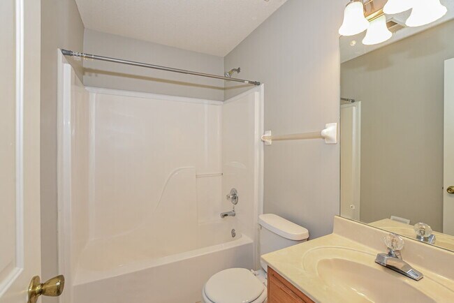 Building Photo - 1456 Albon Dr