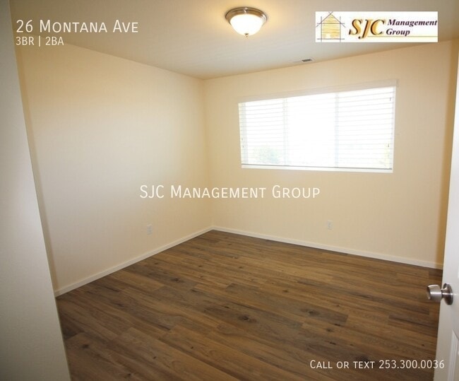 Building Photo - 26 Montana Ave