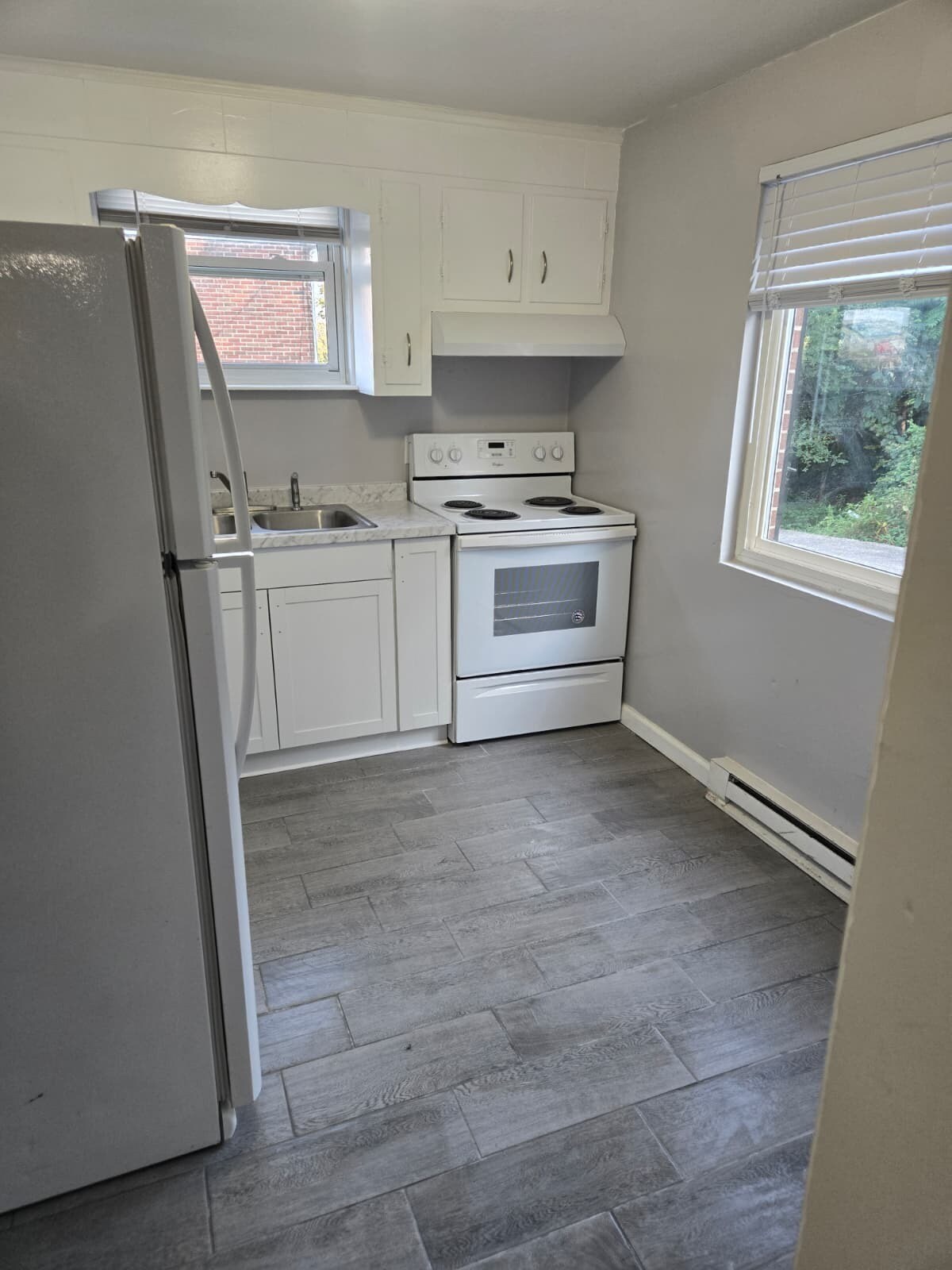 Building Photo - 1219 Ruddell Rd