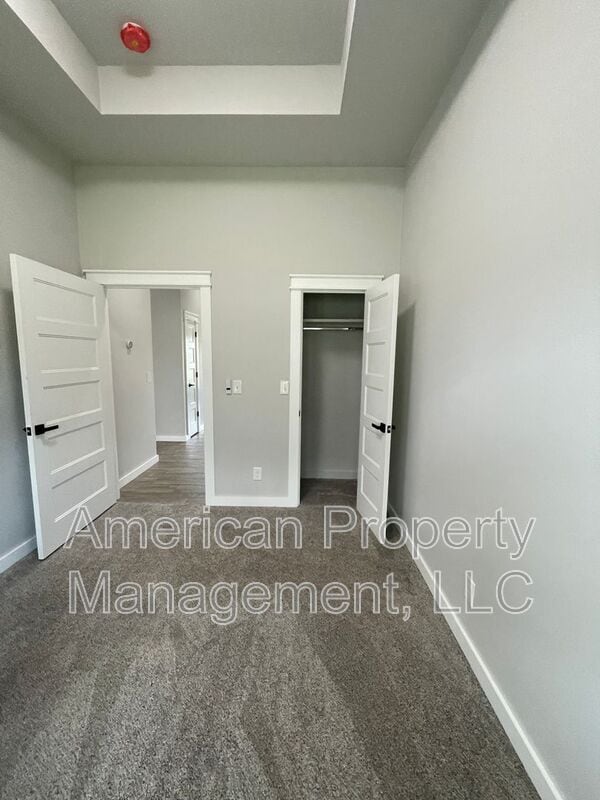 Building Photo - 311 N Choctaw Ave