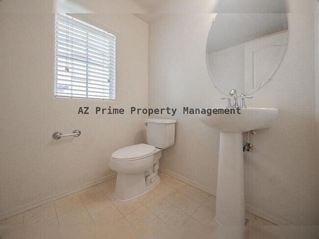 Building Photo - 2032 N 78th Glen