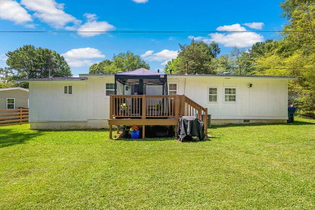 Building Photo - Now Showing for August 6th Move-In