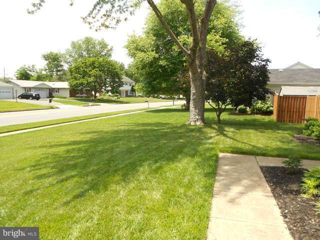 Building Photo - 13124 Point Pleasant Dr