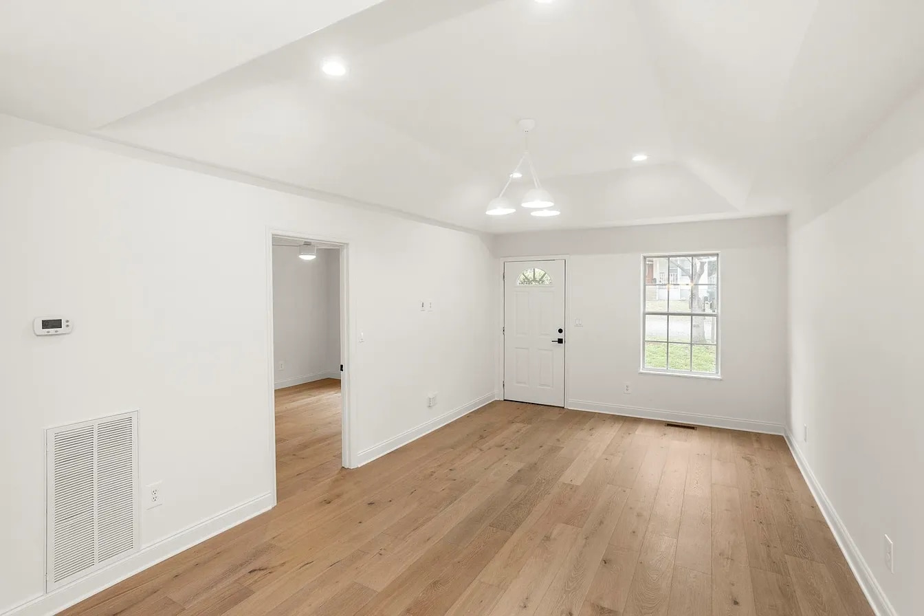 Building Photo - 100 Sadler Ct