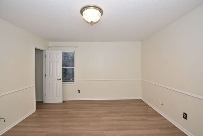 Building Photo - Cross Creek 4 bedroom home