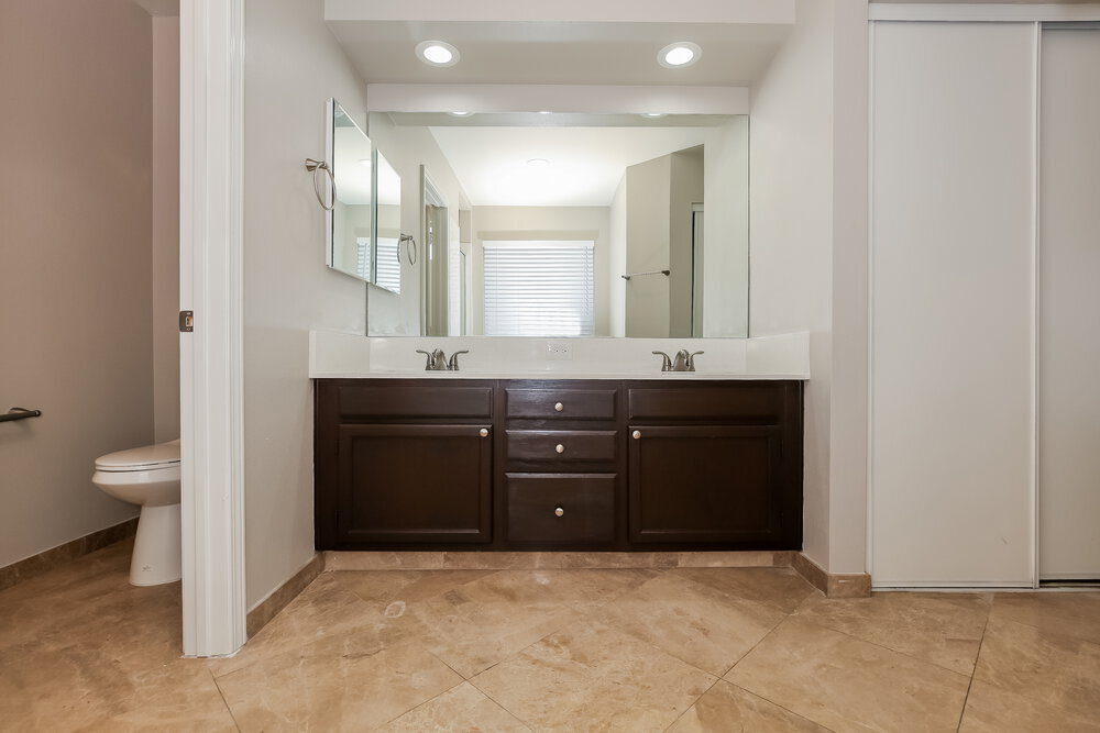 Building Photo - 1732 Blanchard Dr