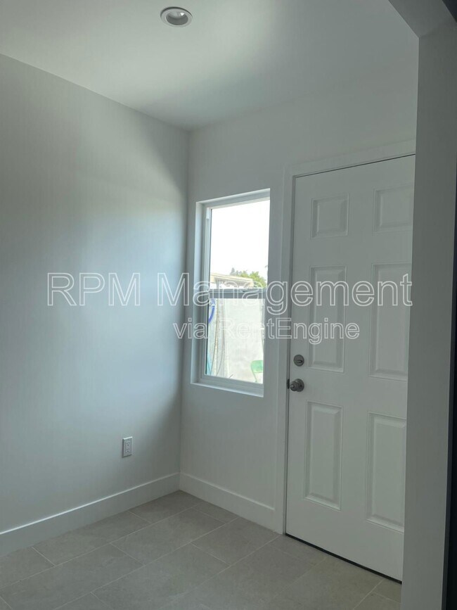 Building Photo - 14522 Gault St