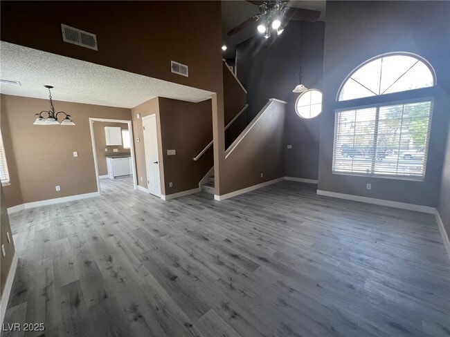 Building Photo - 1368 Torington Dr