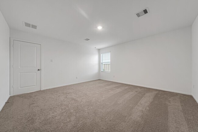 Building Photo - 25625 Rose Creek Dr