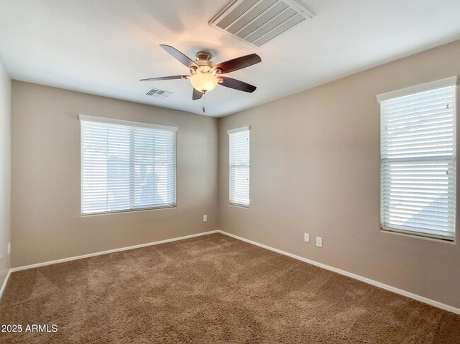 Building Photo - 1958 W Busoni Pl