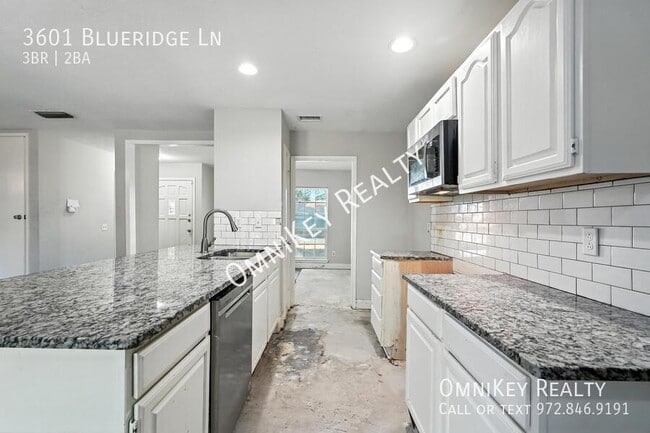 Building Photo - 3601 Blue Ridge Ln
