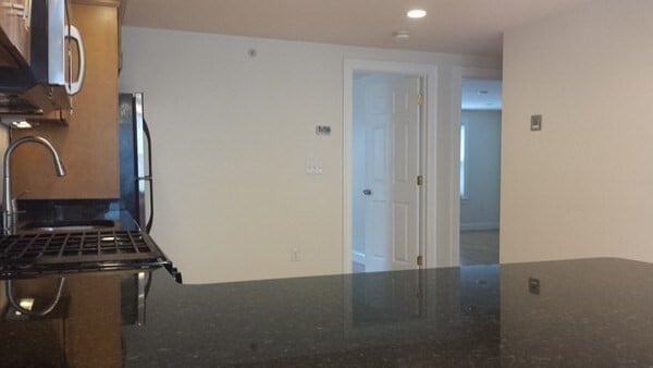 Building Photo - 4 Ropes St