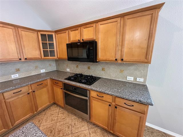 Building Photo - 9321 Fenway Dr