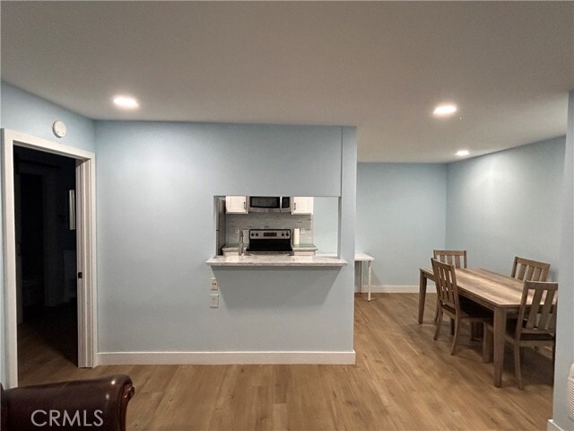 Building Photo - 1345 Cabrillo Park Dr