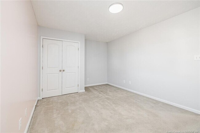 Building Photo - 3320 Benson Pl