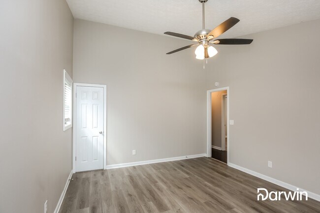 Building Photo - 560 Canterbury Lane, Lawrenceville, GA 30046