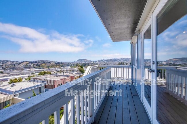 Building Photo - 661 Peralta Ave