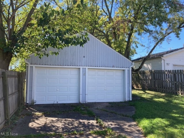Building Photo - 5721 Flowerdale Ave