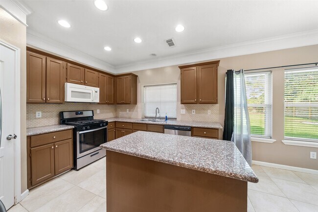 Building Photo - 14506 Hearthstone Meadows Dr