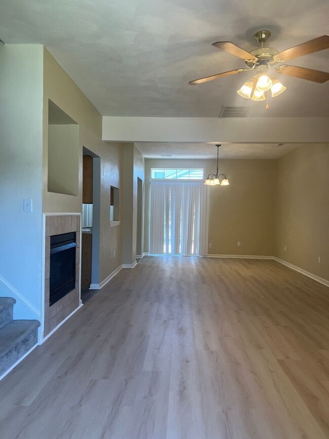Building Photo - 248 Belmont Cir