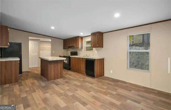 Building Photo - 348 Ruby Ridge Dr