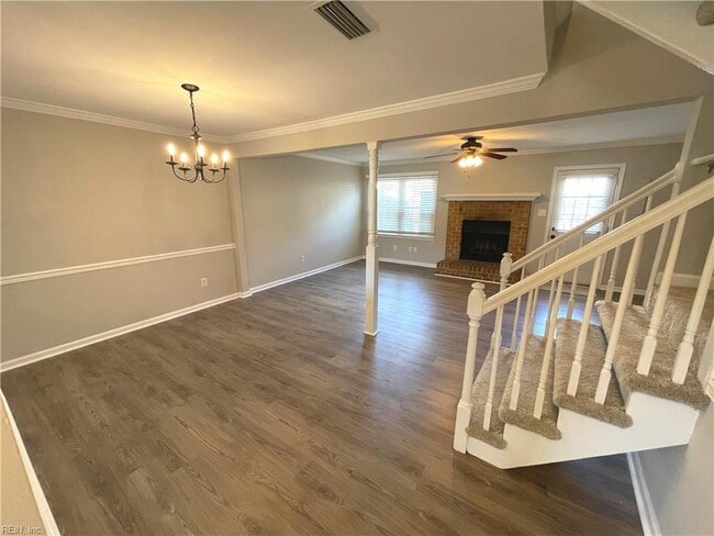 Building Photo - 806 Liberal Arts Ct