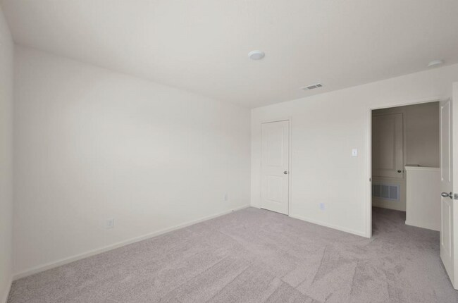 Building Photo - For Lease | 3 Bed, 2 Bath |1,605 Sq Ft | Chapel Run Community |