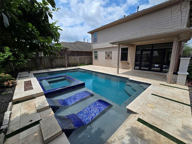 Building Photo - 6119 Grassy Haven Ln