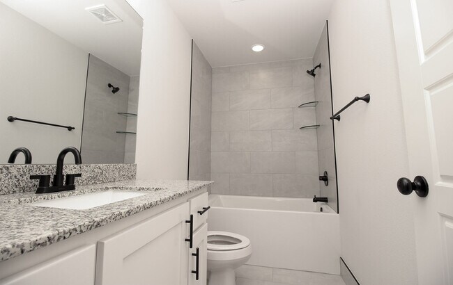 Building Photo - 1210 Monarch Rd