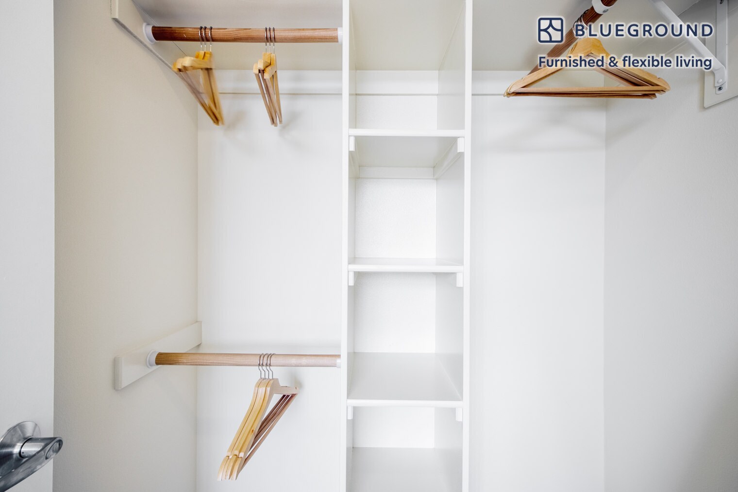 Building Photo - 690 Long Bridge St