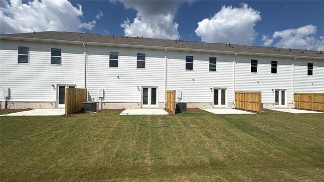 Building Photo - 2625 Poppy Ct
