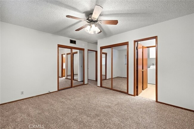 Building Photo - 509 California Dr