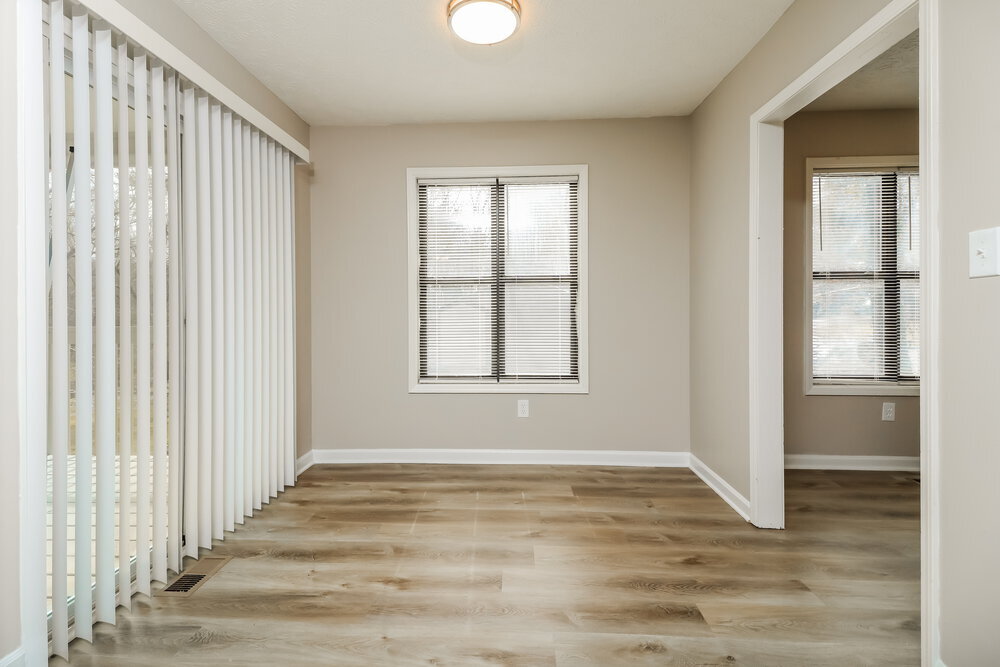 Building Photo - 4173 Woodcrest Dr