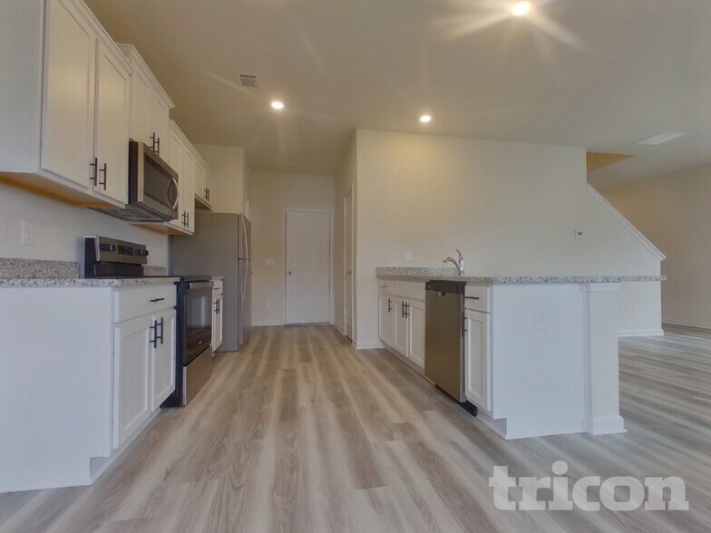 Building Photo - 458 Prescott Wy