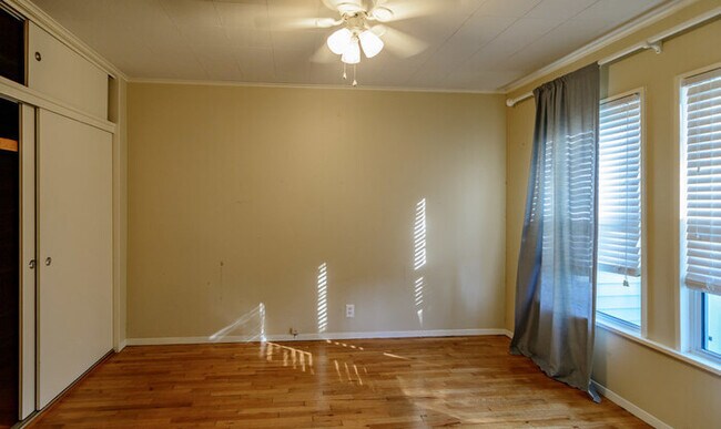 Building Photo - ***VERY NICE 3/2*S.HIGHLANDS*