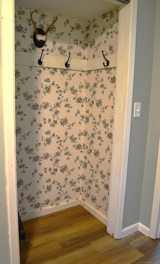 Building Photo - 41 Mountain Laurel Ct