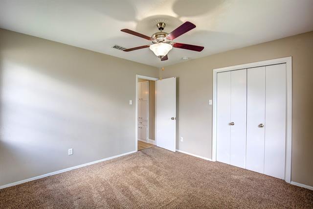 Building Photo - 604 Ruidoso Dr
