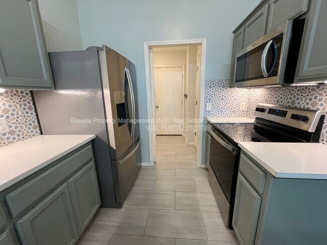 Building Photo - 2740 Red Fish Rd