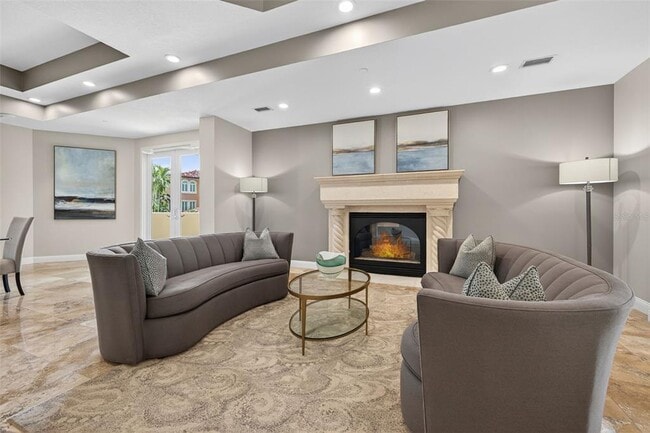 Building Photo - 555 5th Ave NE