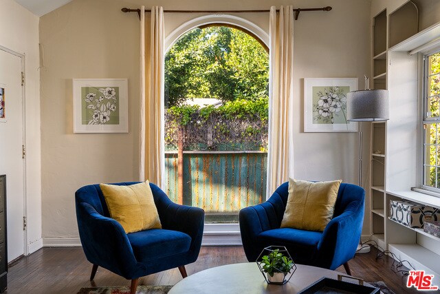 Building Photo - 8470 Waring Ave