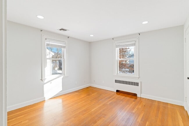 Building Photo - 126 Washington Ave