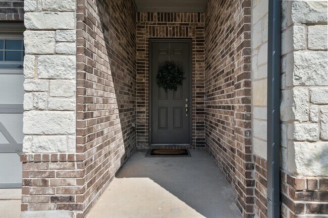 Building Photo - 7813 Peccary Dr